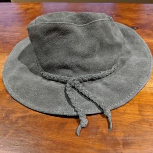 Minnetonka Slouchy Hat